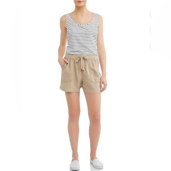 Laid-Back Luxe! Time and Tru Linen-Blend Pull-On Shorts – Size S (4–6) - Picture 2 of 7